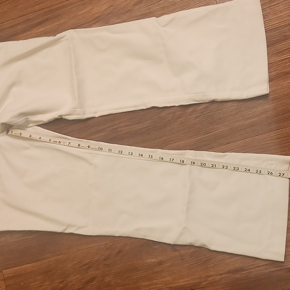Old Navy White Sunmer Pants Size 4 - Picture 8 of 8